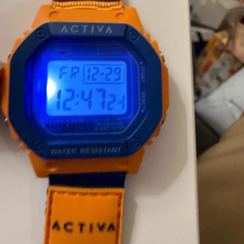 Activa Spectra X Invicta Digital Unisex Watch - 44.5mm - Picture 4 of 7